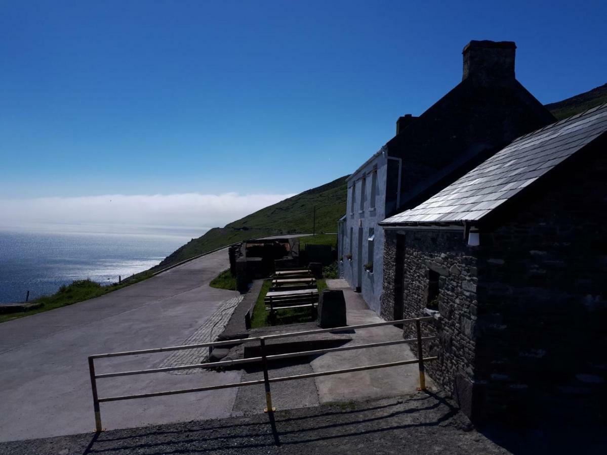 Old Irish Farmhouse Dingle Exterior photo